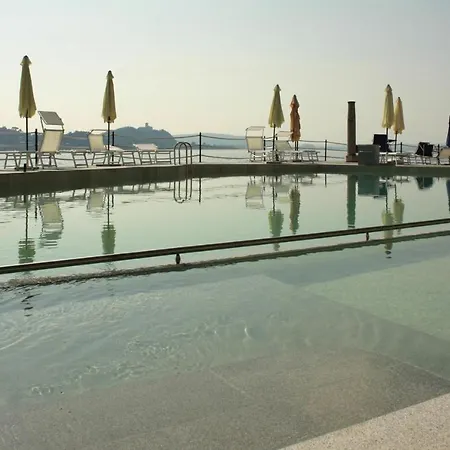 شقة In My Own With Terrace *